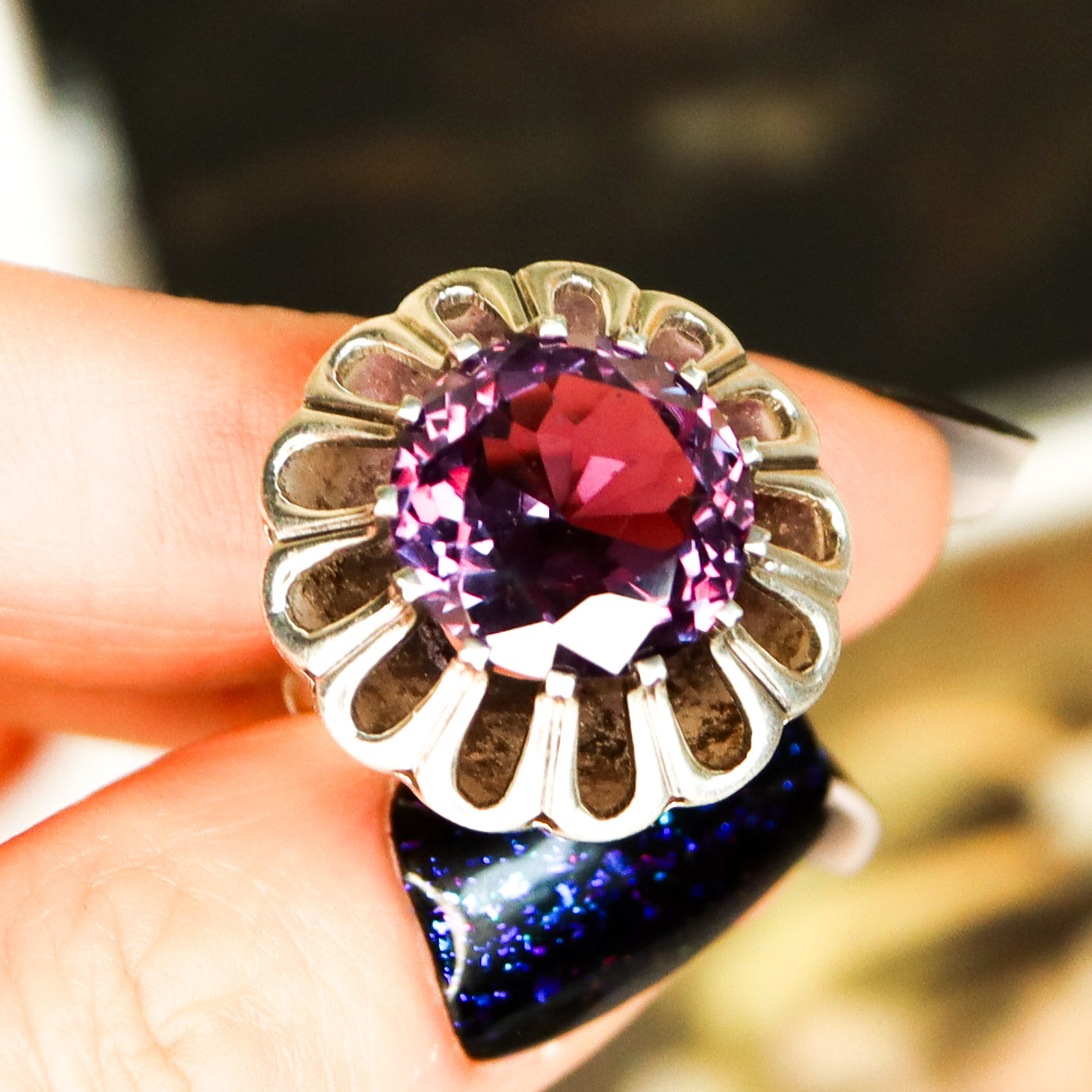 Mexican Modern sterling synthetic color change sapphire flower ring, size 5.25